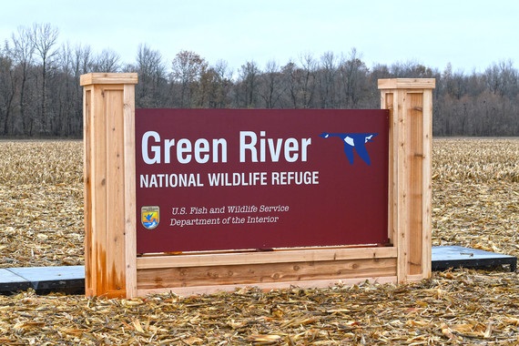 Green River sign
