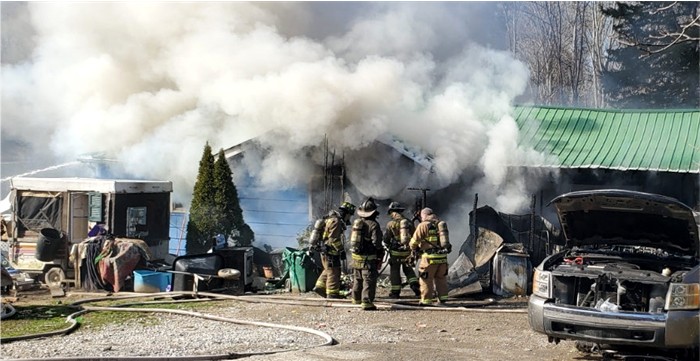ClayCoNews - Residential Fire in Southeastern Kentucky Kills One Person and Seriously Injures Another - Fatal house fire in Laurel County