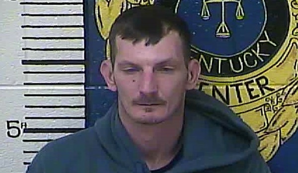 ClayCoNews - Man Charged on Warrant for Strangulation 1st Degree after being Located by Deputies in Southeast Kentucky - STANLEY SMITH