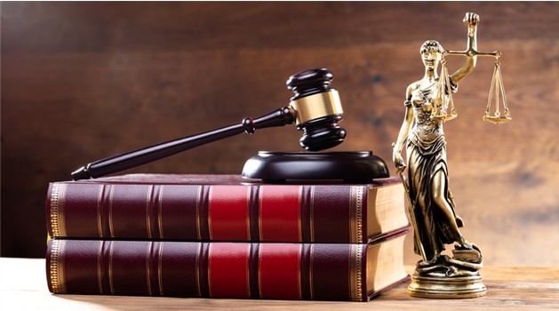 Lady Justice Gavel Over Law Books 350 H