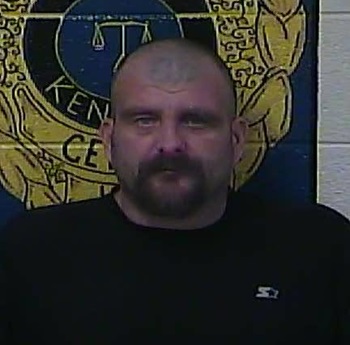 Mugshot of FRANKIE DWAYNE SMITH-Manchester, KY: https://www.clayconews.com/