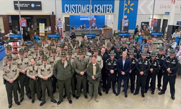 LSO Deputies and LPD Officers took 225 Laurel County children shopping Saturday at Walmart in London, KY. LSO Deputies and LPD Officers took 225 Laurel County children 2024 Christmas shopping at Walmart in London, KY.: https://www.clayconews.com/