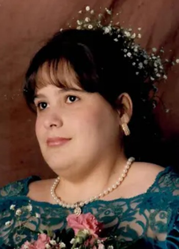 Edna Mechelle Hacker-Roberts: https://www.clayconews.com/