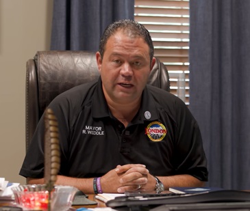 Mayor Randall Weddle - London-KY: https://www.clayconews.com/